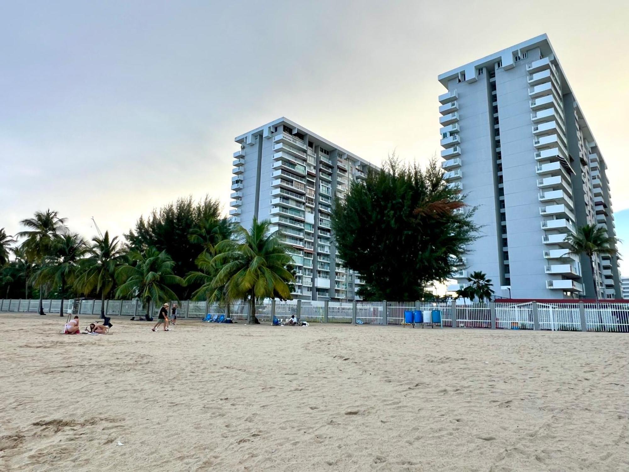 Ocean View On Isla In A 14th Floor Apartamento San Juan
