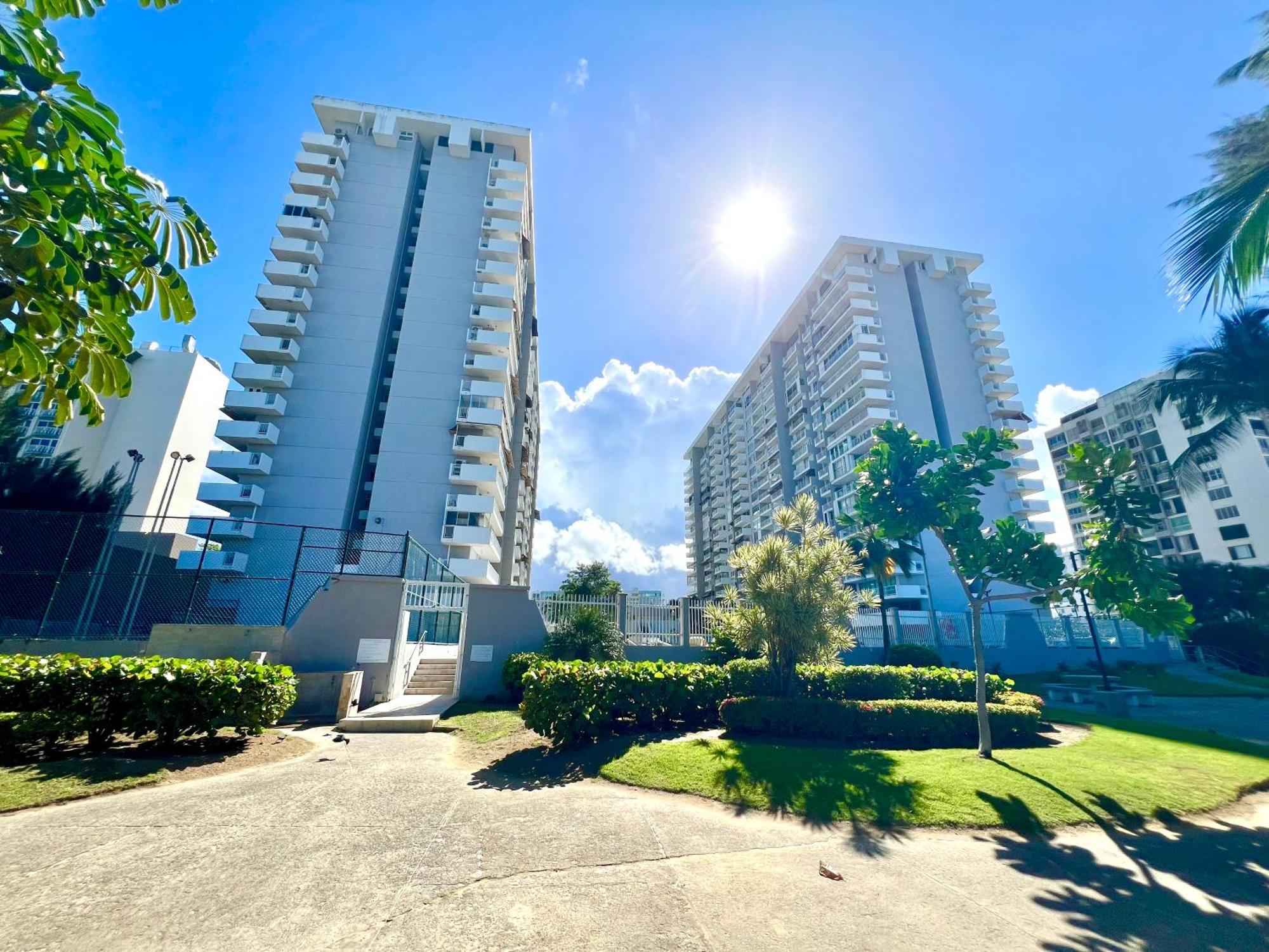 Ocean View On Isla In A 14th Floor Apartamento